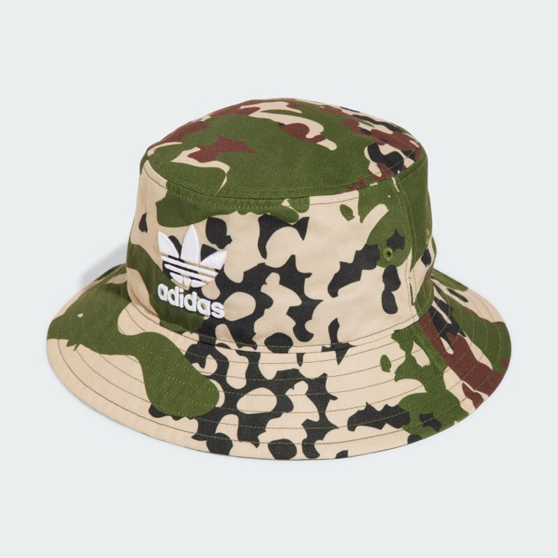 Adidas Topi Campa Hijau Adidas Originals Camo Bucket Hat Bnwt   THIS CAMO BUCKET HAT IS MADE IN PART