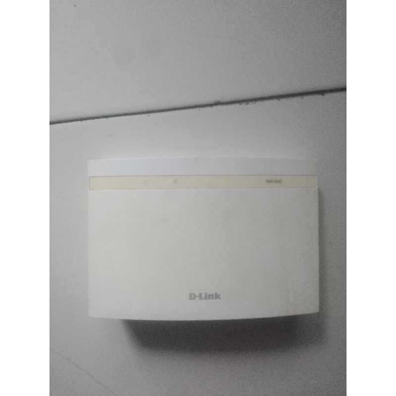 router wifi duduk merk D-Link