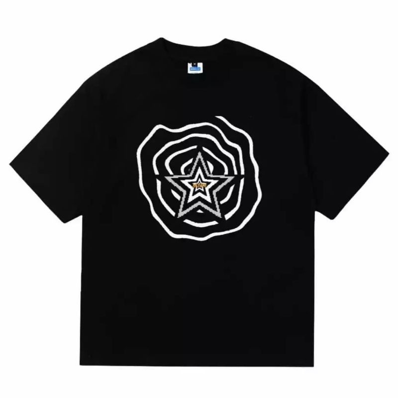 Kaos Hitam Karakter Bunga