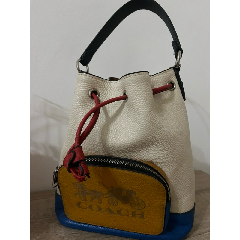 preloved  coach  jes drawstring bucketbag