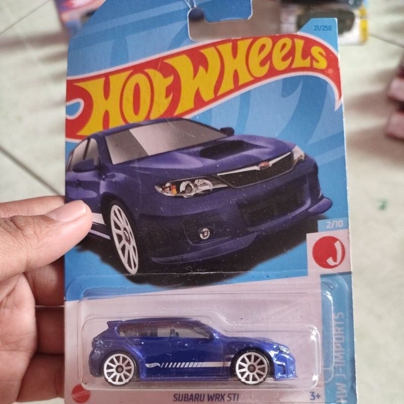 Hot Wheels Subaru WRX STI biru