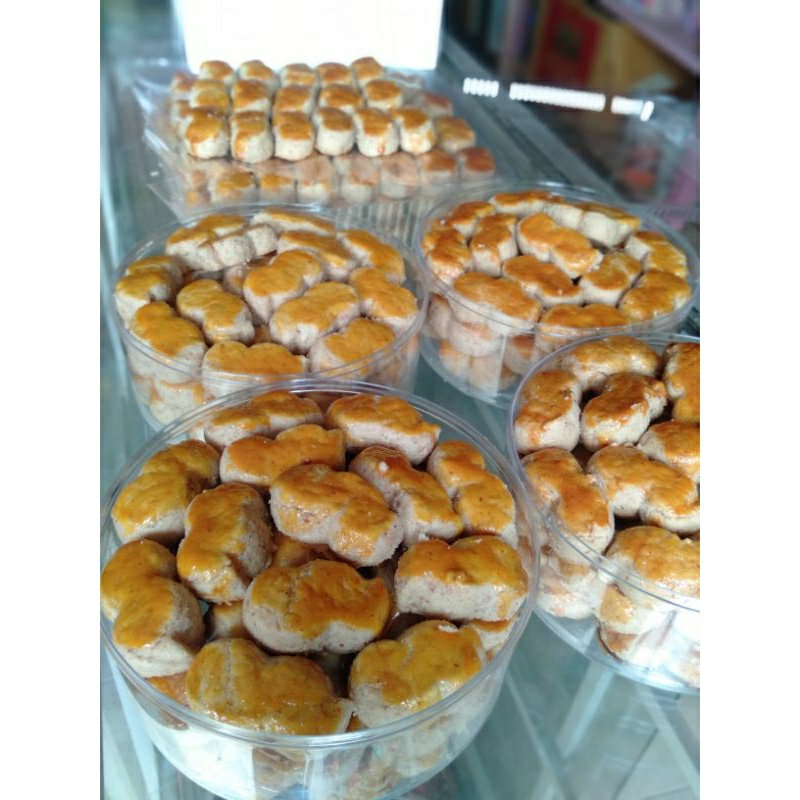 

KUE KACANG SPIKU 500GRAM