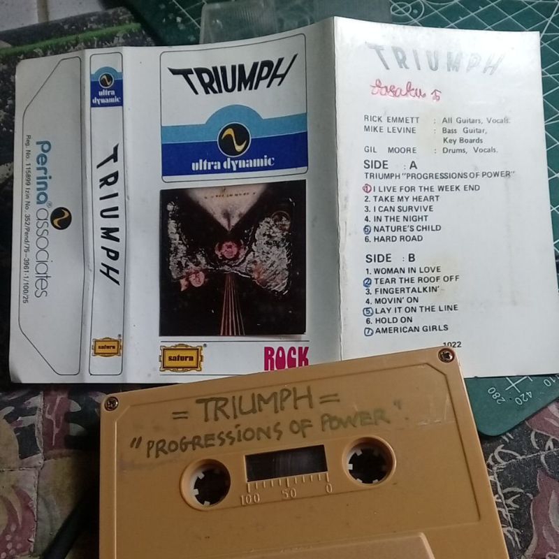 KASET PITA COLLECTION   TRIUMPH  ROCK