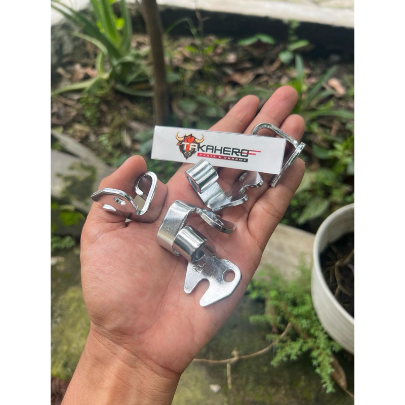 PLAT DUDUKAN KABEL KOPLING MEGAPRO TIGER / KLEM PENAHAN KABEL KOPLING MEGAPRO TIGER /  BREKET KABEL 