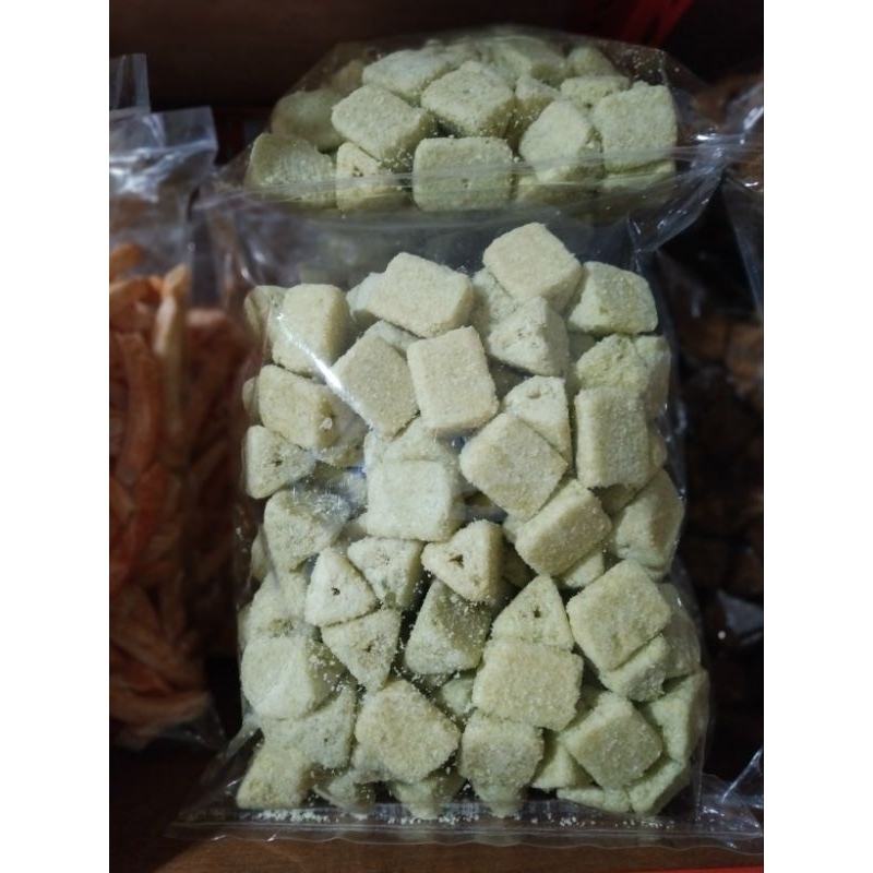 

Yola / Momogi segitiga