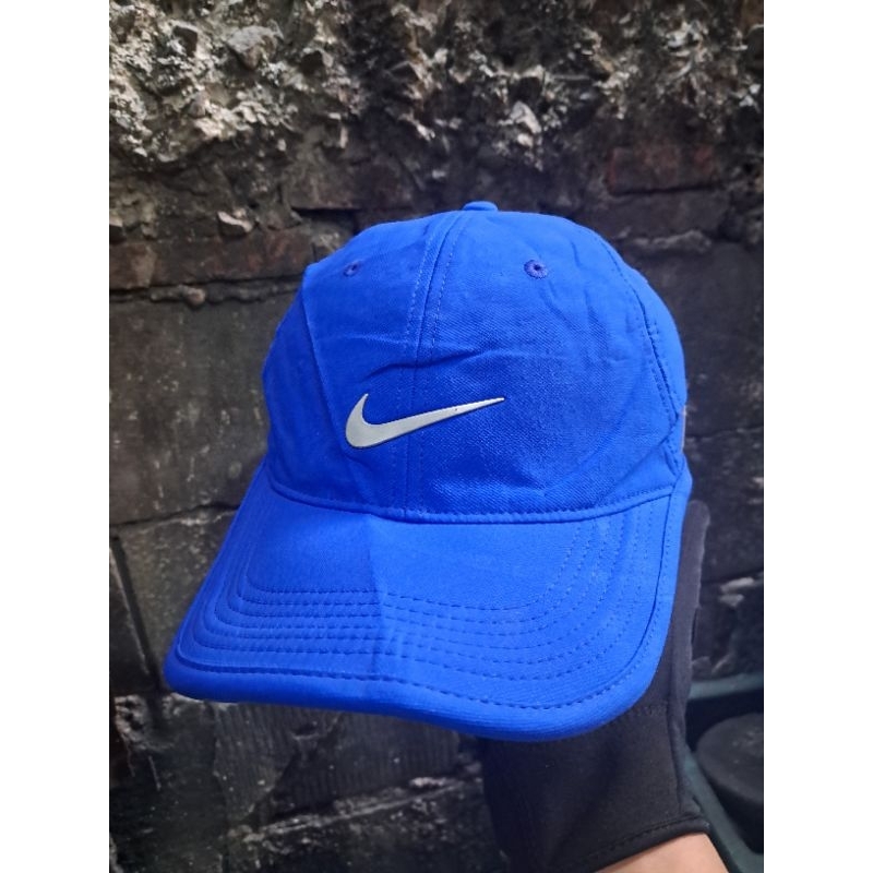 Topi Nike golf Biru