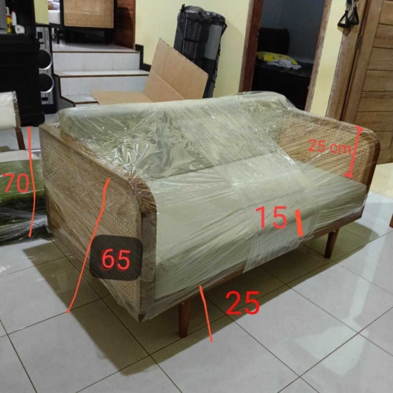 Sofa bet minimalis