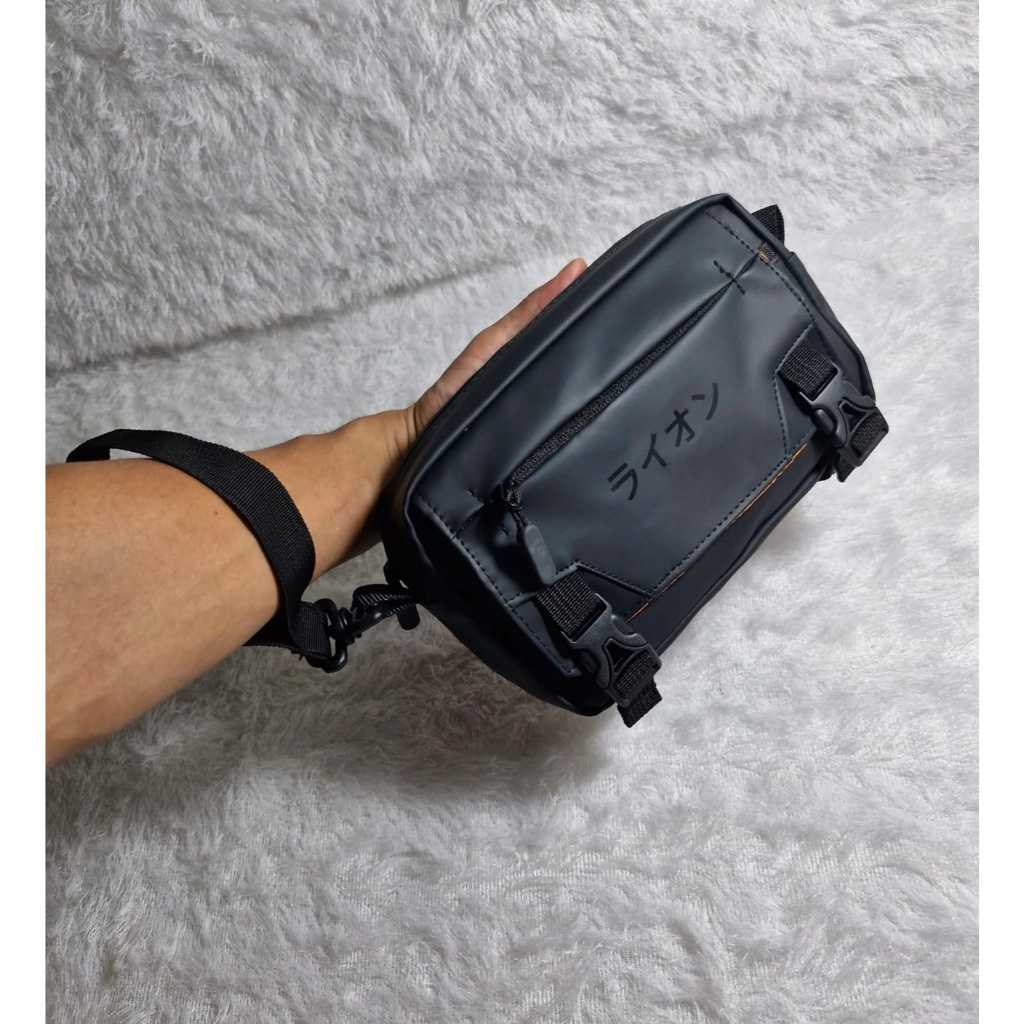 COD Tas Selempang Pria Waterproof Slingbag Pria Anti Air Handbag  Clutchbag Tas selempang murah