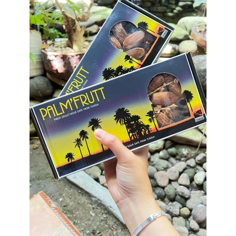 

KURMA TANGKAI PALMFRUTT 500 gr