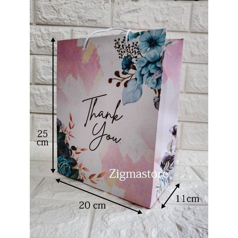 

Paperbag Motif Aesthetic Sablon / Tas Kertas (20x11x25)