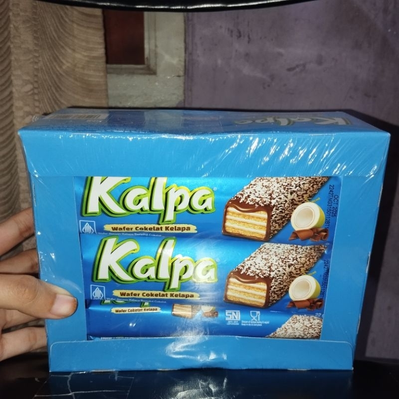 

KALPA WAFER COKLAT KEPALA ISI 12 PCS