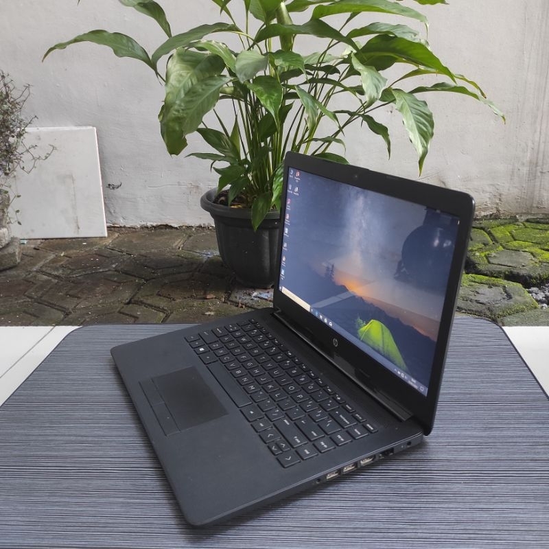 laptop HP 14 CM0066AU AMD A9 RAM 4
