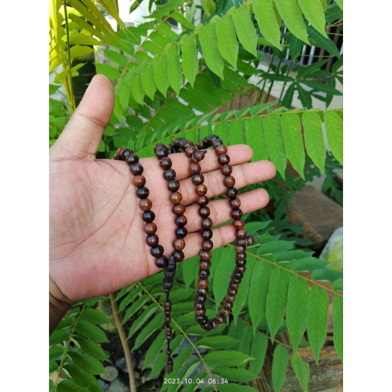 tasbih gaharu 8 mm wangi tasbih kayu gaharu kalimantan tasbih gaharu buaya