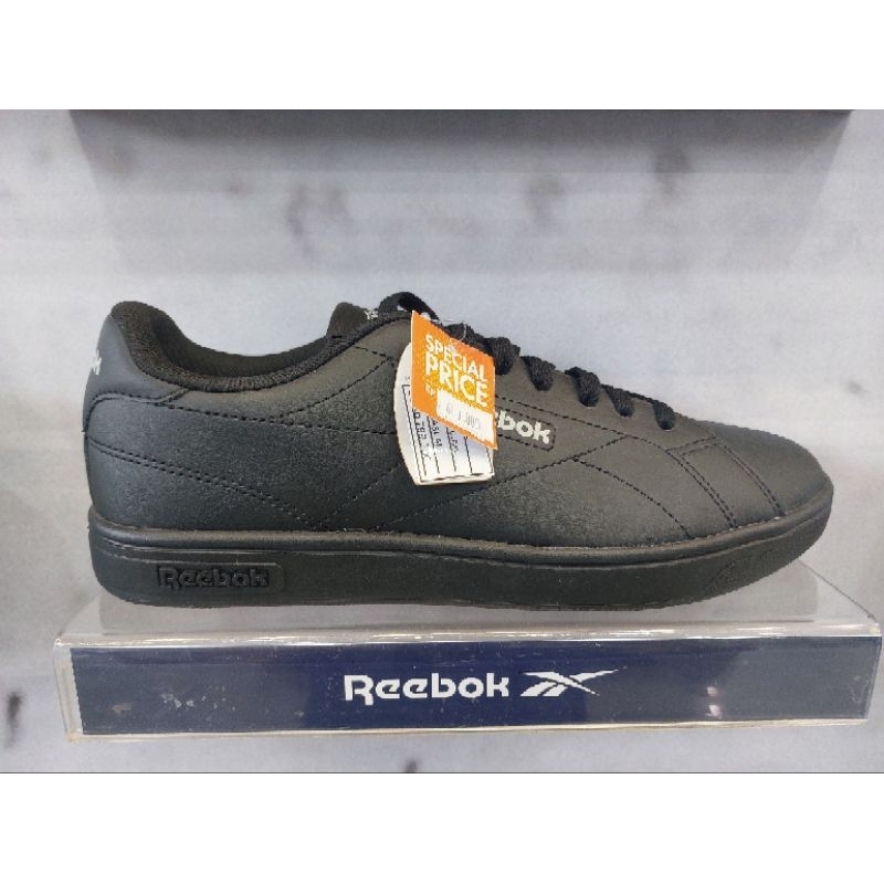 Reebok Sepatu Sneakers Hitam