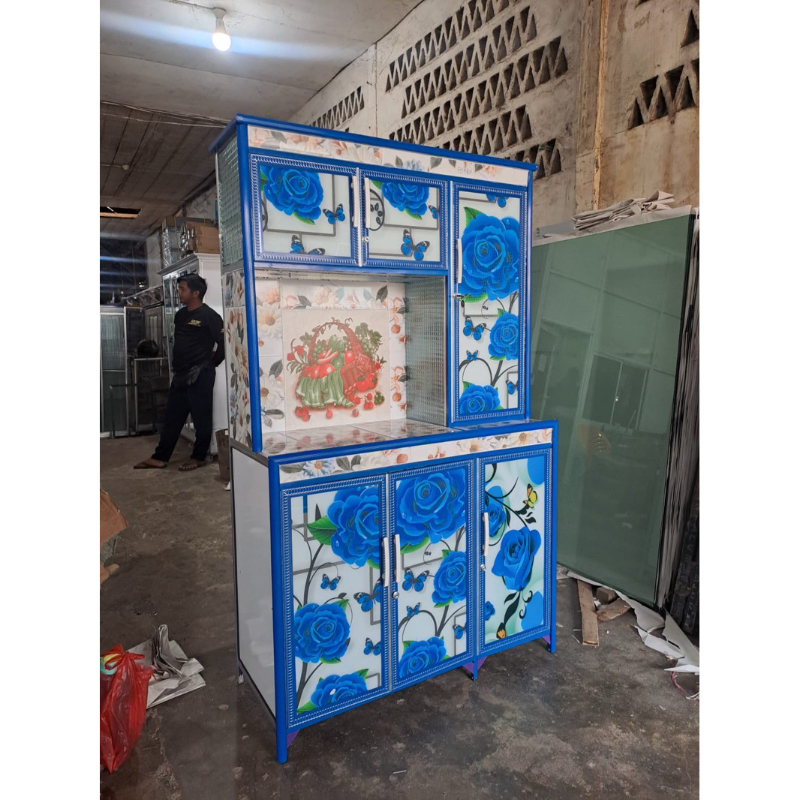 Rak Piring 3 Pintu Kaca Motif