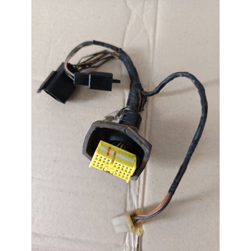 soket spidometer satria fu