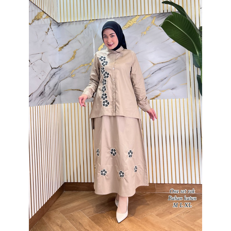 one set rok bordir bunga/bahan katun adem