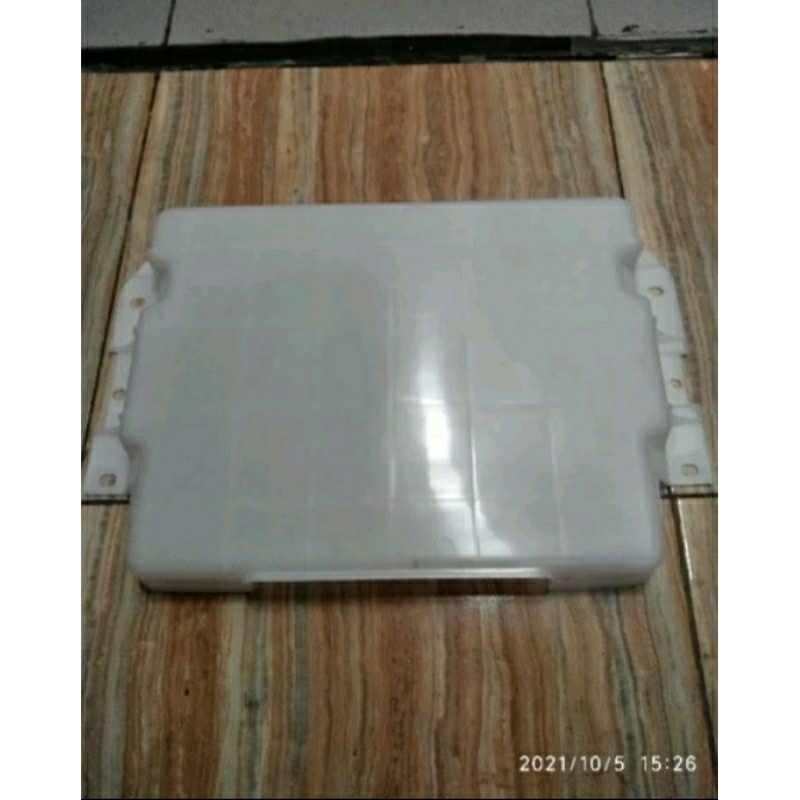 TUTUP AKI COLT DIESEL RAGASA