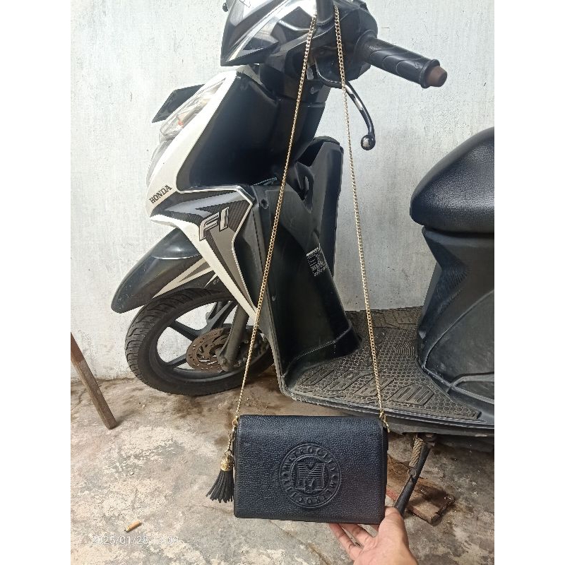 BOOM SALE Original Metrocity Sling Bag Lengkap Creed Tag putih Noser Aman