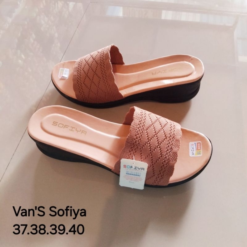 wedges Sofiya Rajut