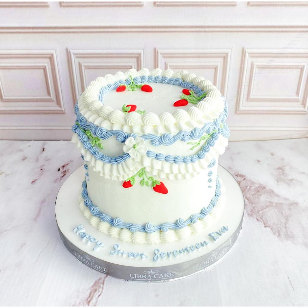 

Kue Ulang tahun/Birthday Cake/Kue Ultah tema Vintage/Kue Vintafe/Kue Birthday jakarta