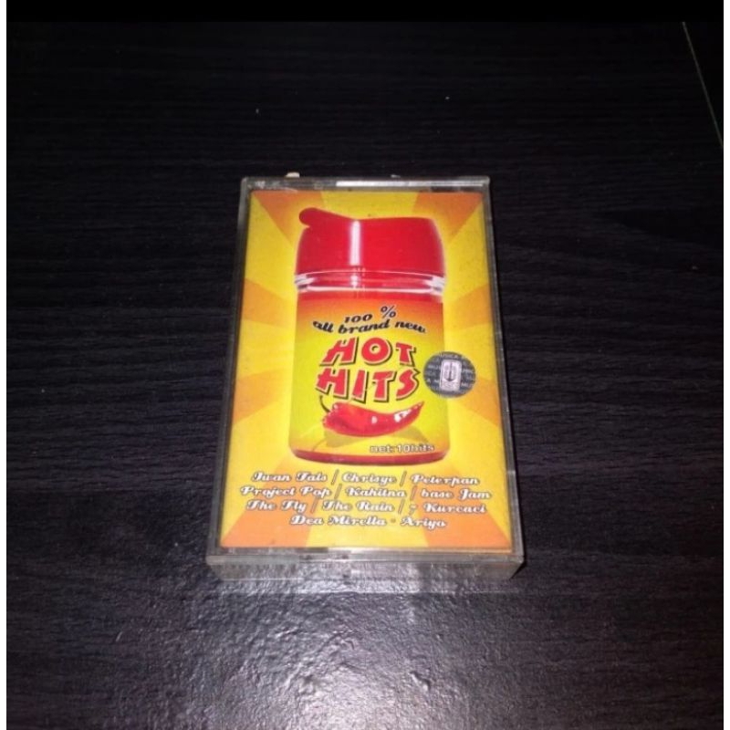 Kaset HOT HITS - Iwan Fals Chrisye Peter Pan Kahitna Project Pop Base