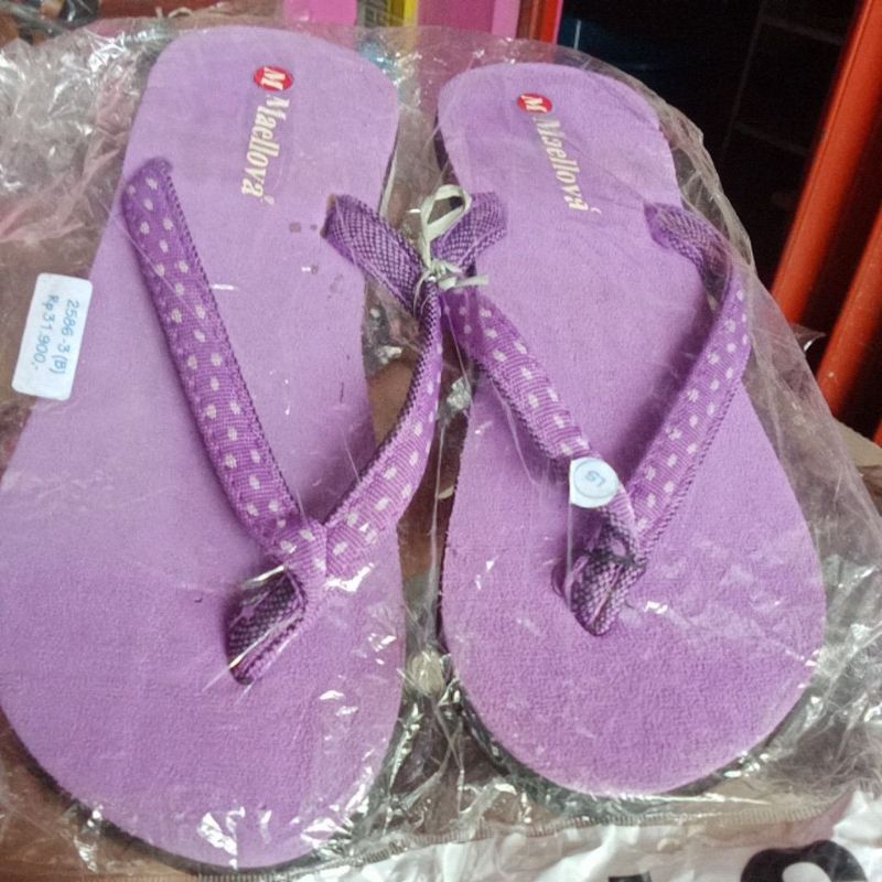 Majelova Sandal Wanita Ungu