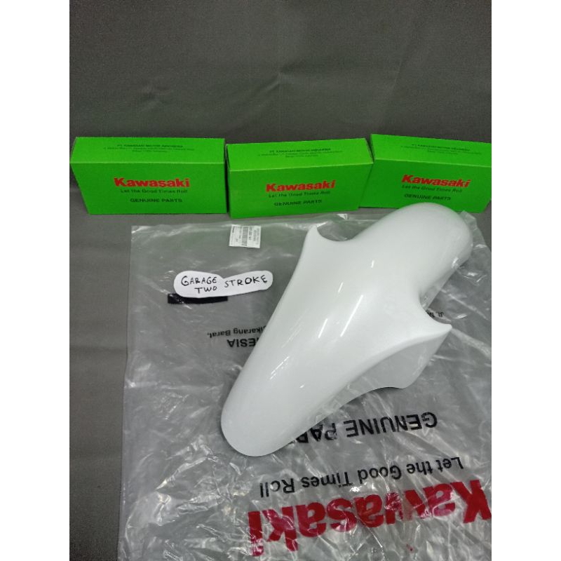 SPAKBOR DEPAN NINJA R NINJA SS NINJA KIS WARNA PUTIH 35001-0063_14H ORIGINAL