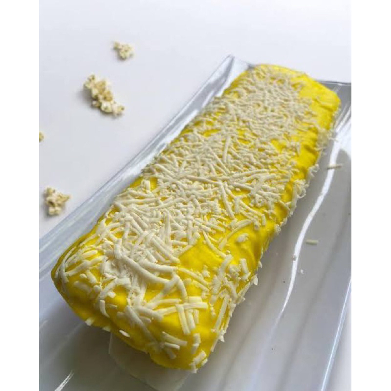 

Pancake durian roll premium