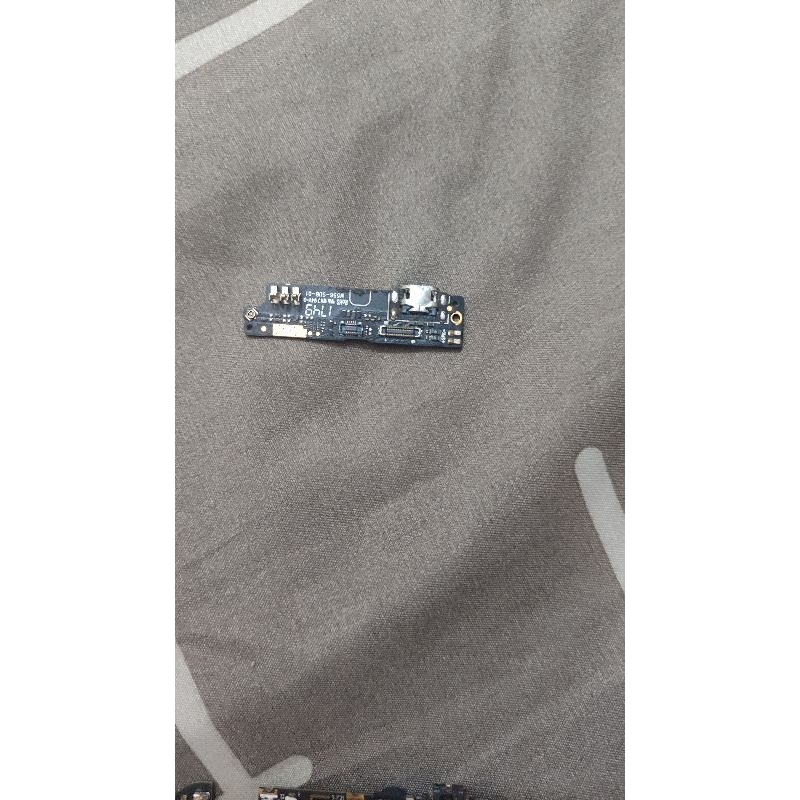 konektor charger & sinyal Advan g2 i55C second normal