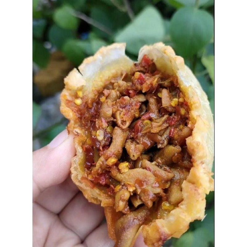 

Cireng isi usus pedas