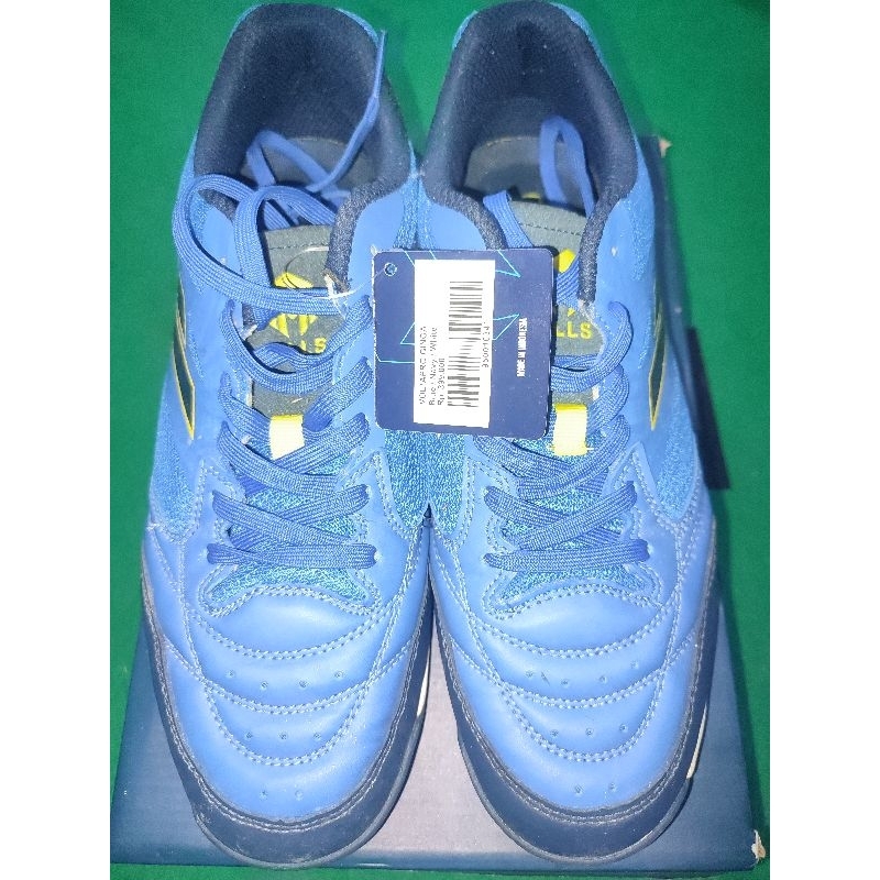 Sepatu futsal Mills original voltapro ginga