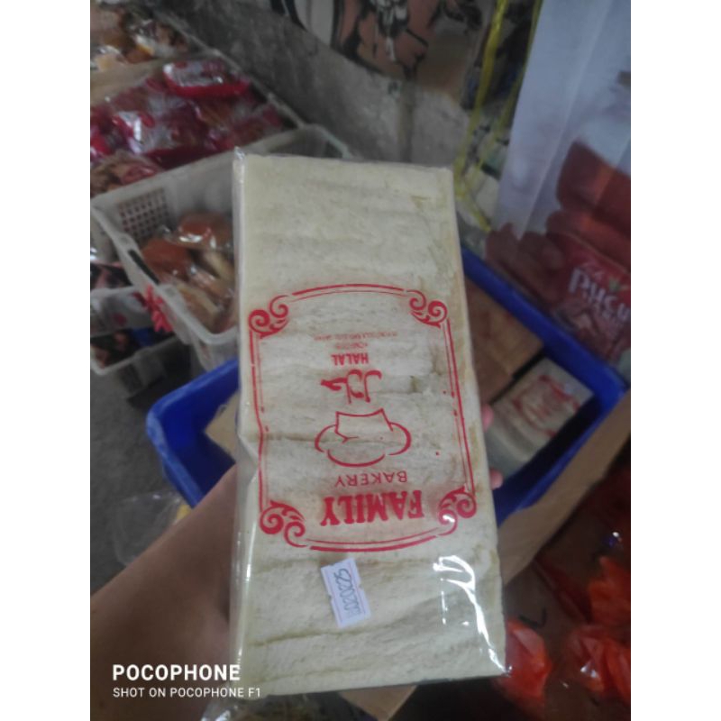 

Family Roti Tawar Kupas