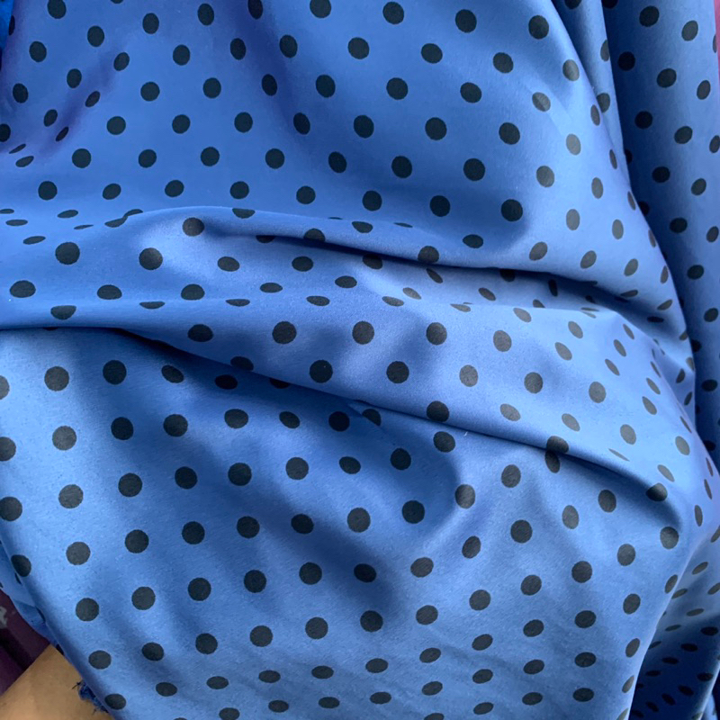 kain silk motif denim - kain silk premium polkadot warna dasar denim