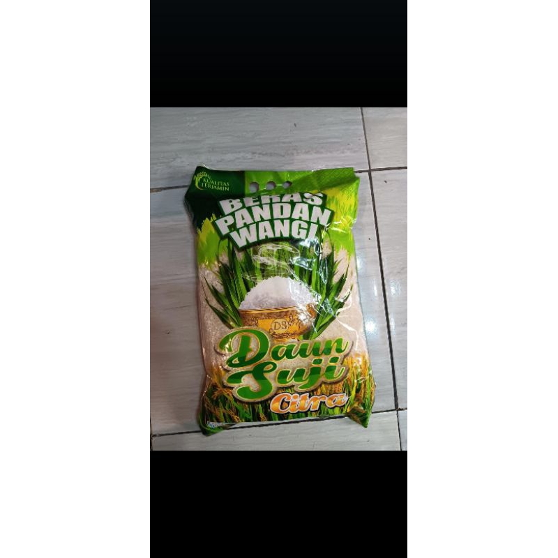 

Beras Pandan Wangi Daun Suji