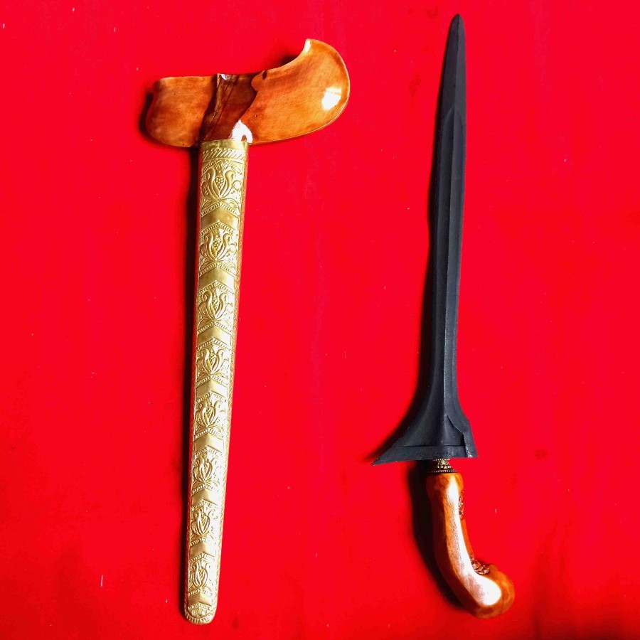 Koleksi Keris Jalak Nguwuh Pamor Kelengan PB