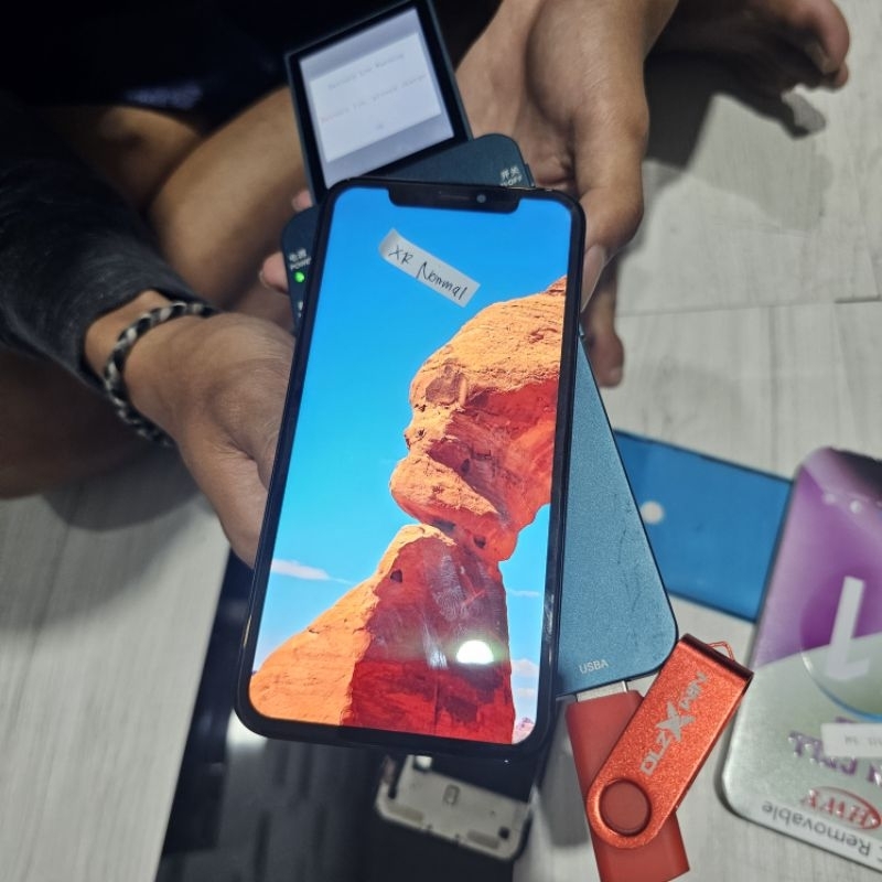 LCD IPHONE XR NORMAL ORI COPOTAN IPHONE