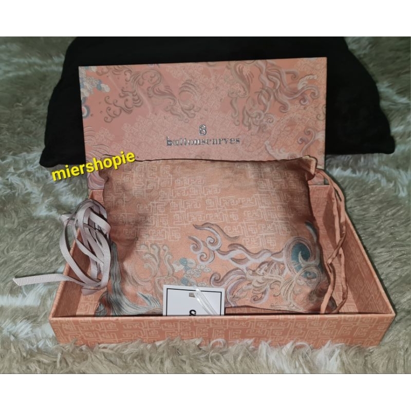 PRELOVED‼️BUTTONSCARVES THE WAVE PRAYER ~ SUNSET