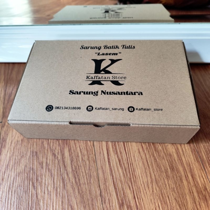 

Kardus Sarung Batik Tulis LASEM