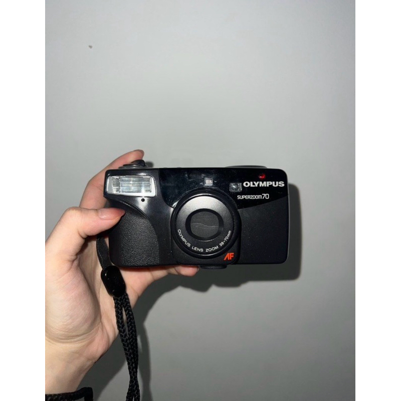 Olympus Superzoom 70 (Kamera Analog)