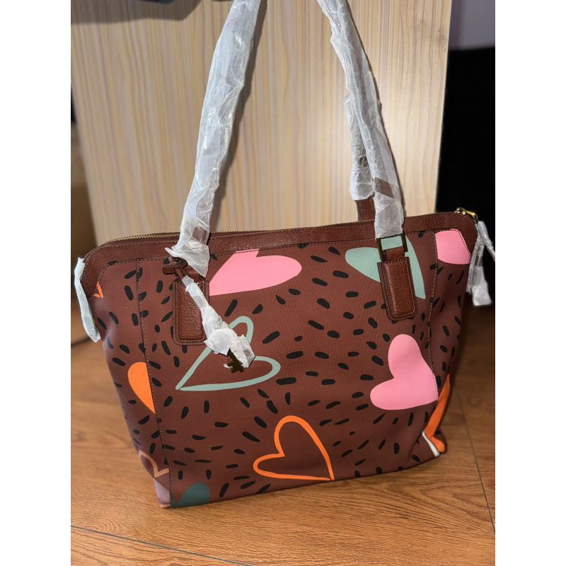 fossil Jacqueline tote hearts