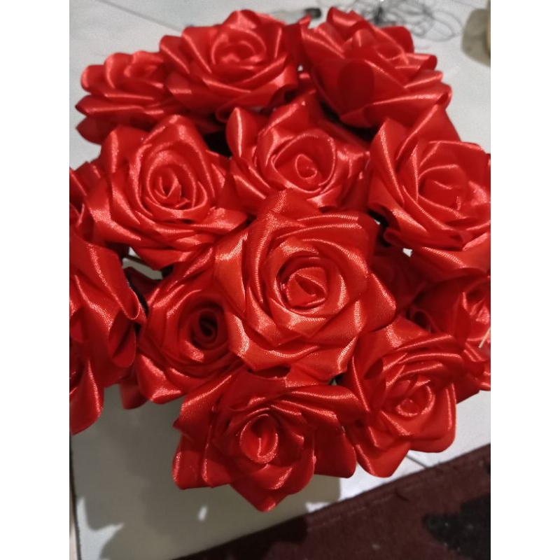 

Bunga Pita Satin Diameter 8cm