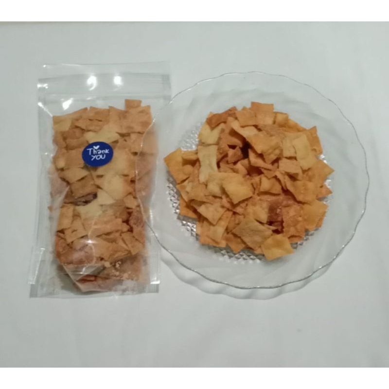 

KERIPIK PANGSIT