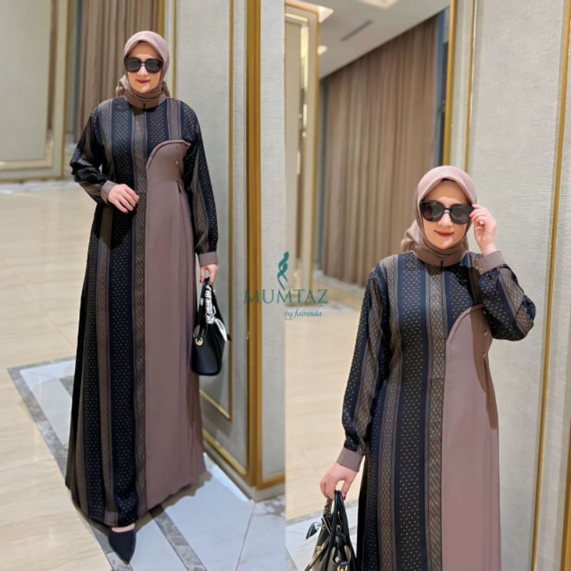 Zafeer Abaya by Mumtaz •||• Abaya Zafeer Milo and Black