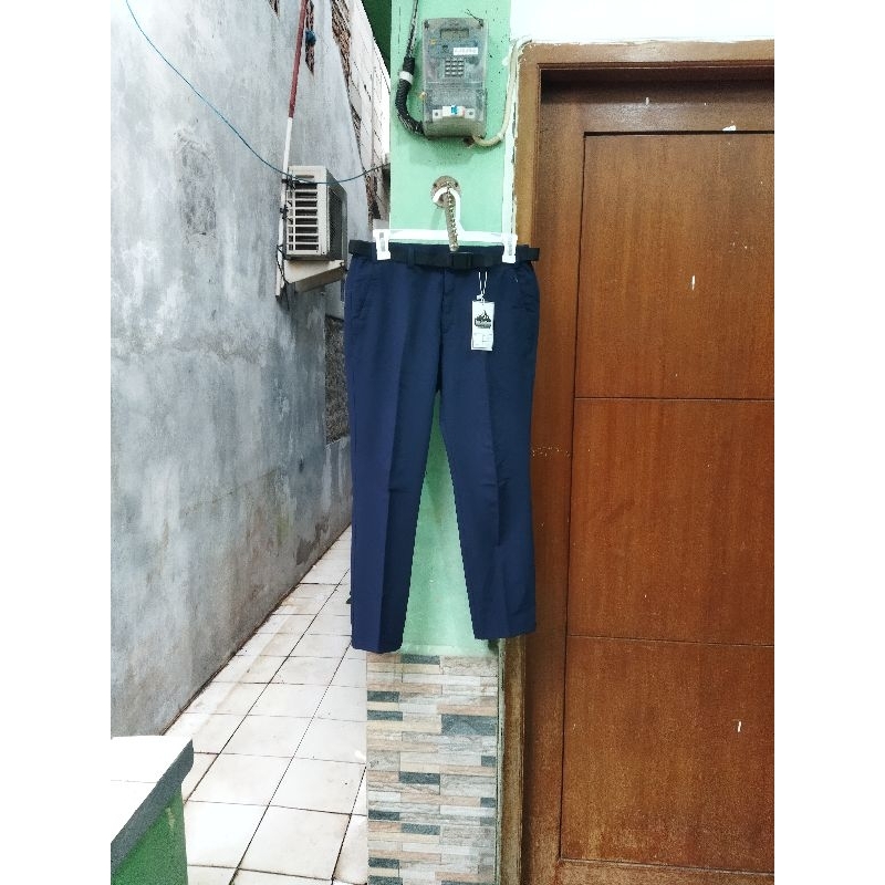 celana outdoor mountia size 28