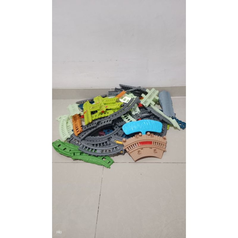 track Thomas and friends trackmaster