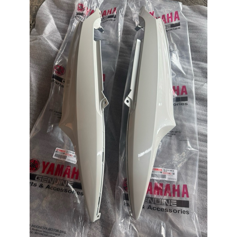 body cover mio sporty smile putih ori