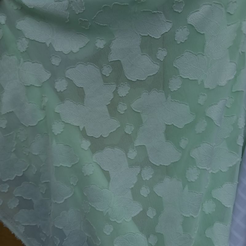 Kain - Kain Sifon Citru Import - Kain Sifon Uragiri Motif Bunga - Warna hijau mint - Kain Meteran Pl