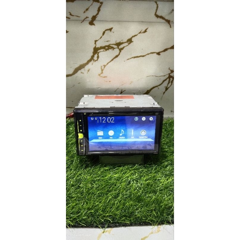 Head Unit Pioneer AVH-A105DVD bekas masih normal dan segel