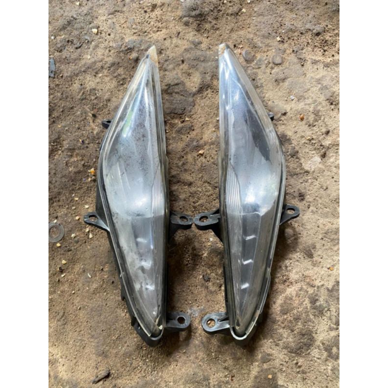 lampu sein depan honda beat karbu (ori lepasan)